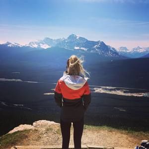 Meet your Posher, Brianna